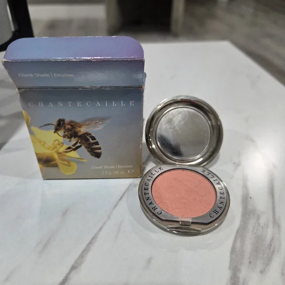 Chantecaille Cheek Shade in Emotion - Soft Pink - Picture 2 of 5